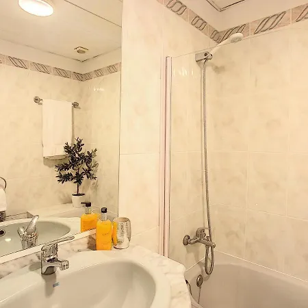 Sea N' Sun Apartment By Lovelystay Ribeira Brava Esterno foto