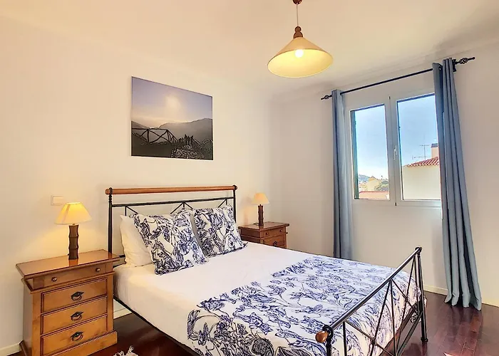 Sea N\' Sun Apartment By Lovelystay